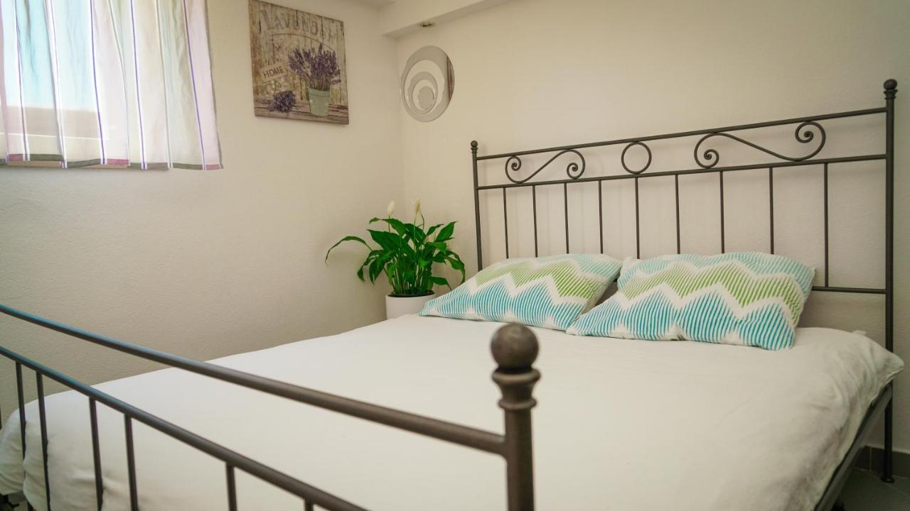 Apartments Roberta Novigrad Istria Dış mekan fotoğraf